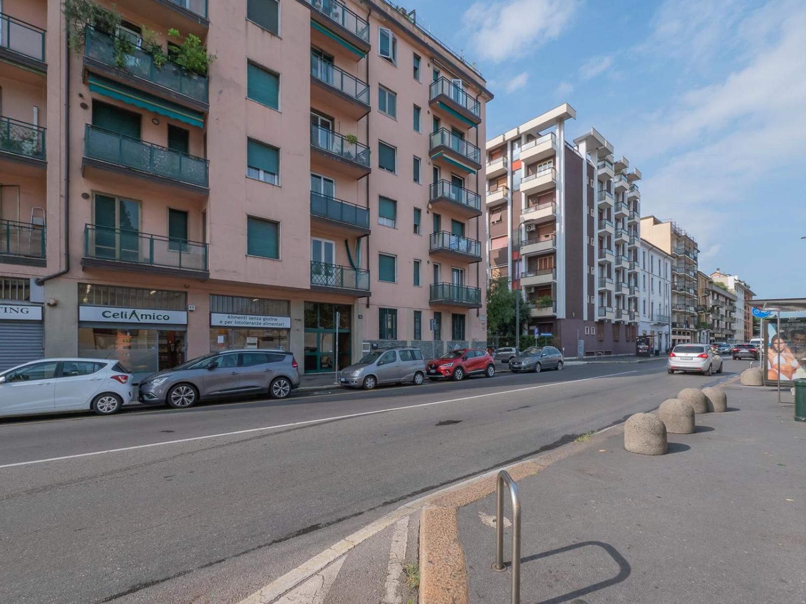 Apartment I Host - Forze Armate 83 Mailand